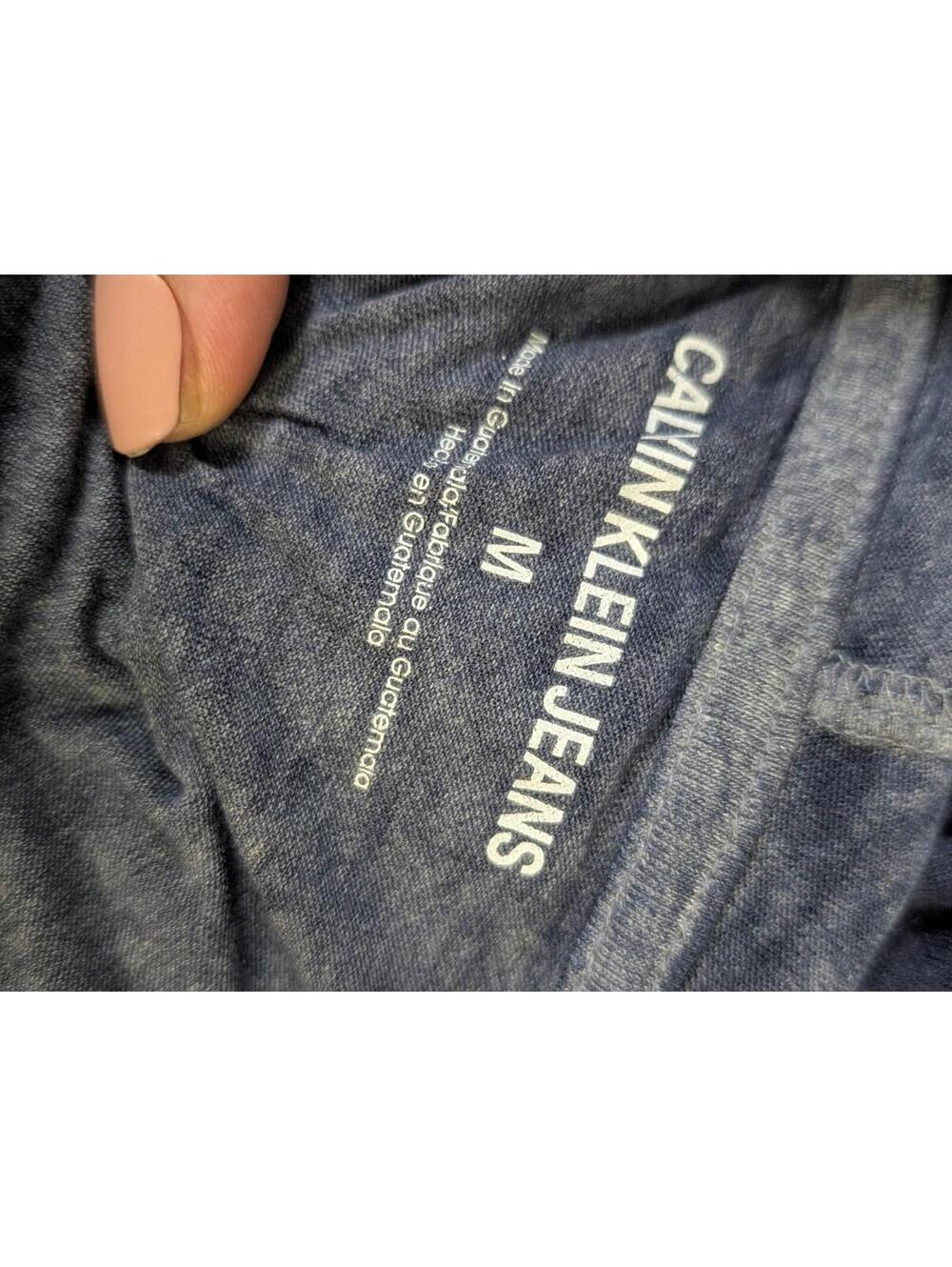 Calvin Klein Jeans Women's Logo Lightweight Relaxed Fit Hoodie Blue Medium - Picture 4 of 4